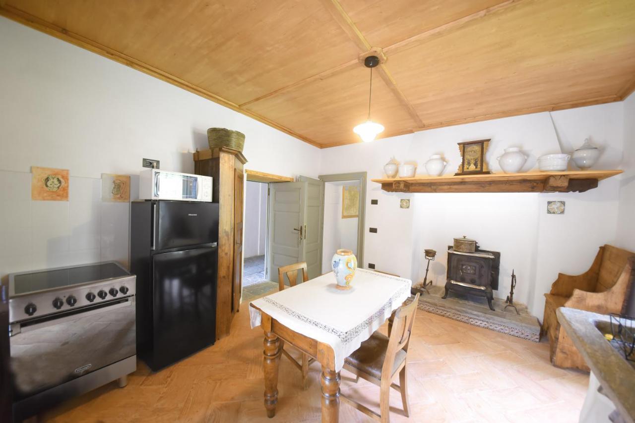 Villa Piano Nobile Al Roseto Del Drago à San Bernardo  Extérieur photo